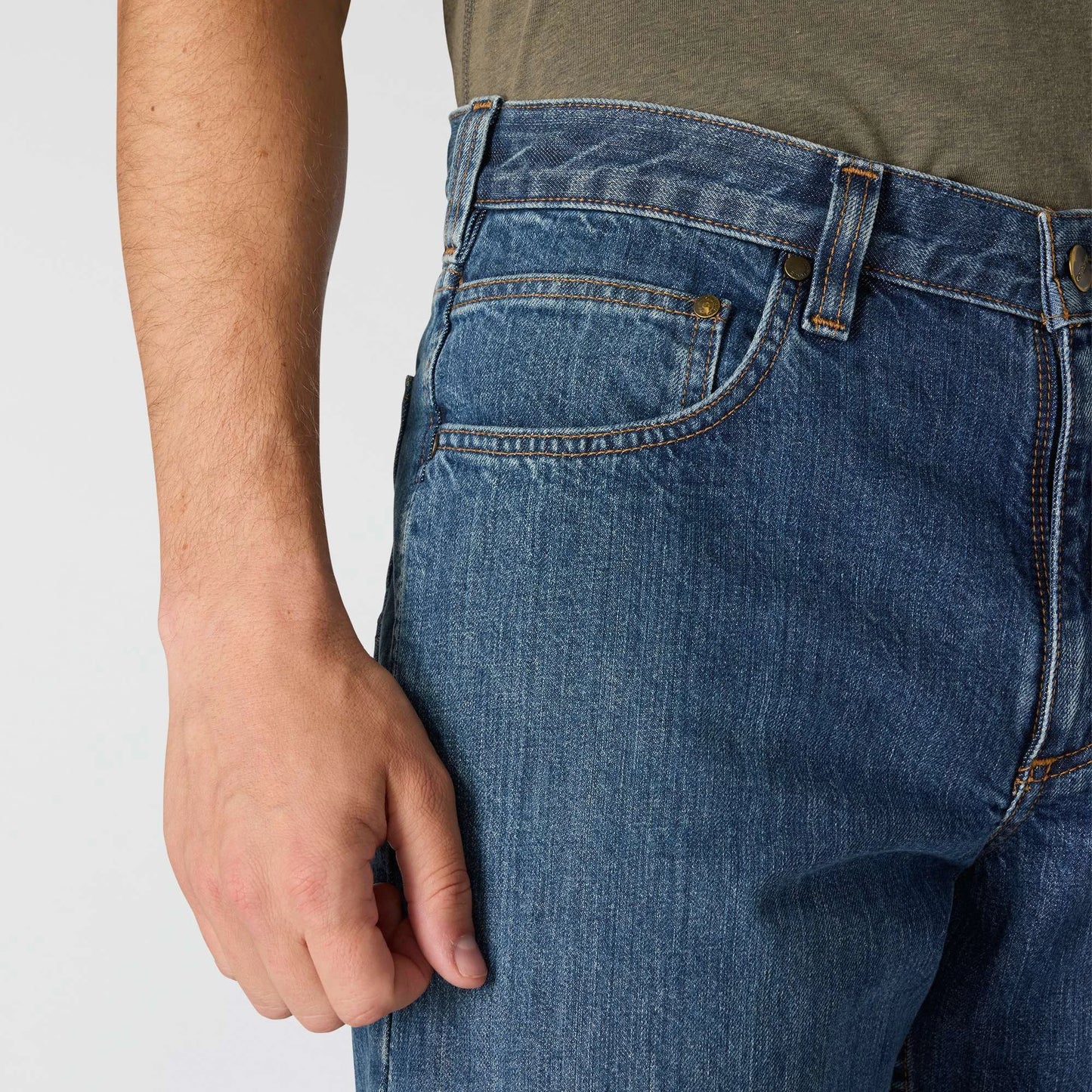 Relaxed Straight Jean